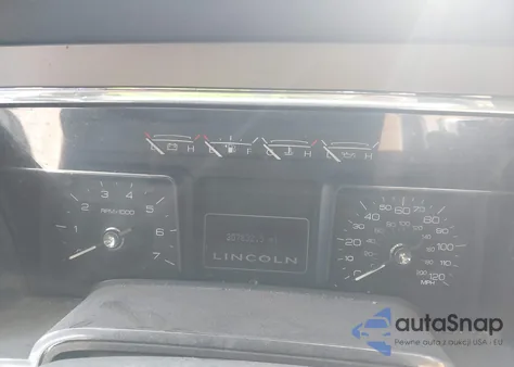 2011 Lincoln Navigator z USA, uszkodzony, nr VIN 5LMJJ2H52BEJ07448